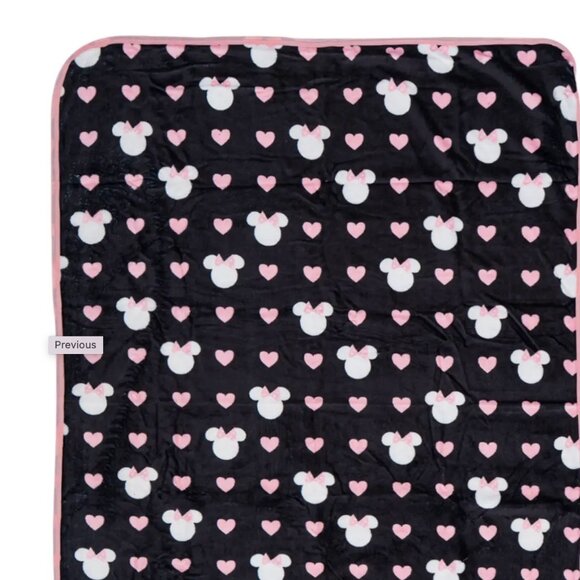 Minnie Mouse Doll Hugger Pillow and Throw Blanket - Picture 4 of 6